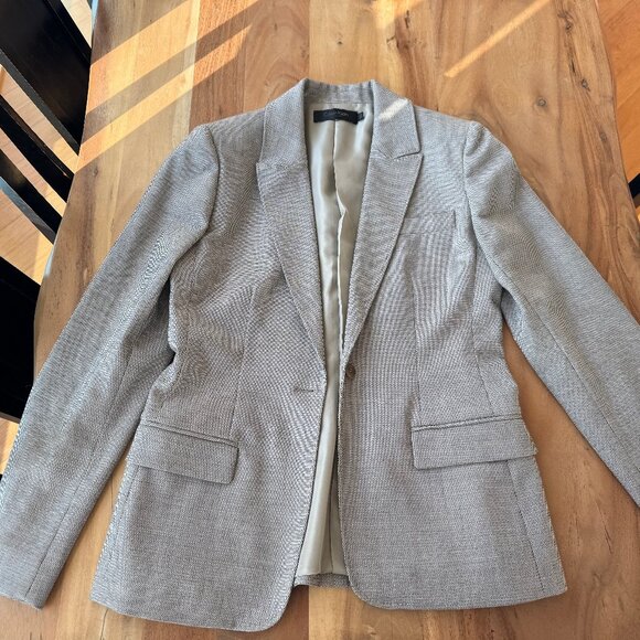 Vintage Calvin Klein blazer - Picture 3 of 7